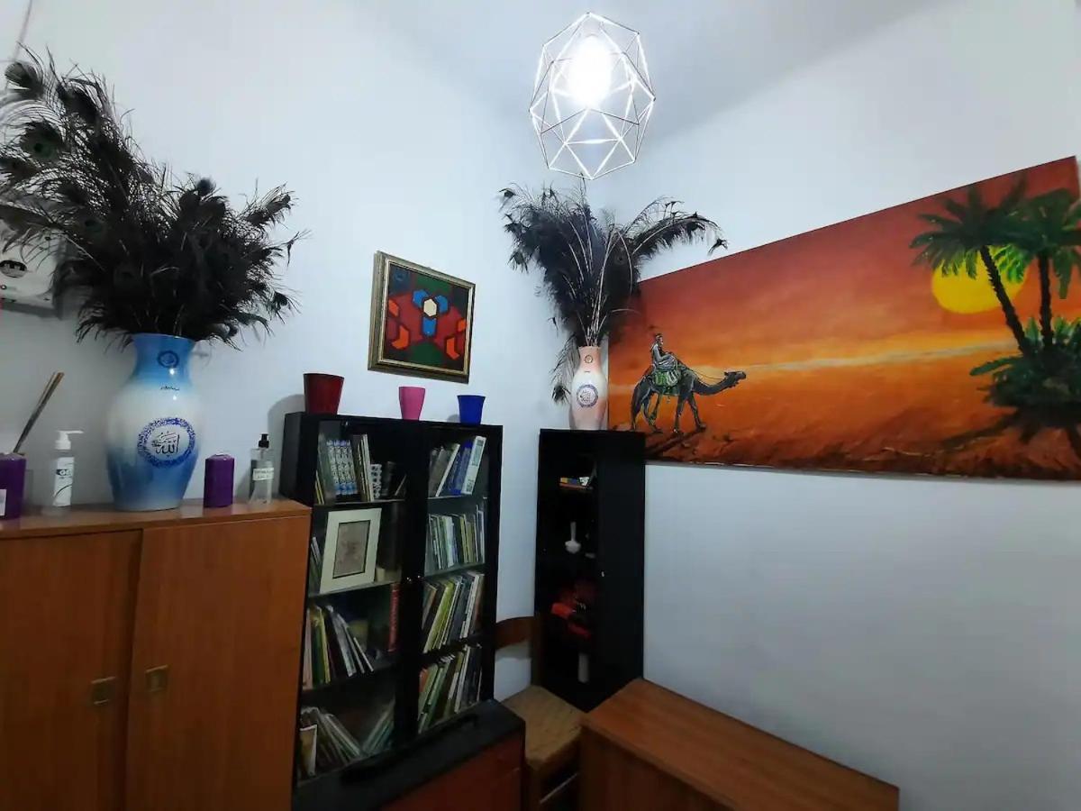 Private Room In A Quiet Apartment In The City Center Milán Exterior foto