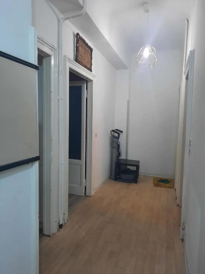 Private Room In A Quiet Apartment In The City Center Milán Exterior foto